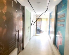 Ground Floor Commercial Space for Rent in Lekki Phase 1 – Suite 4
