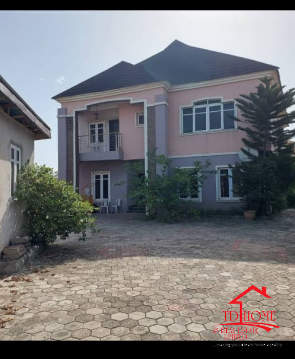 A 5BEDROOM DUPLEX WITH B/Q AVAILABLE FOR SALE NOW IN AJAO ESTATE, LAGOS STATE.