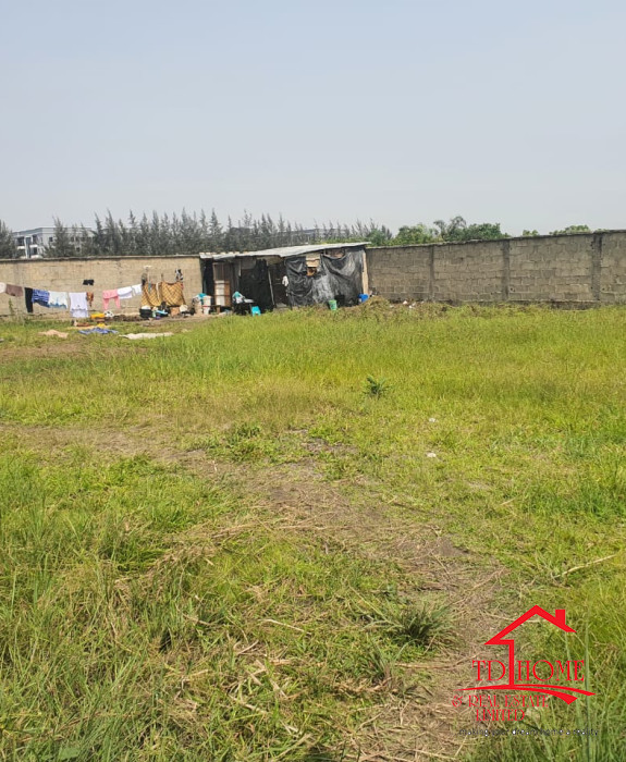 Discover your dream plot of land for sale in the prestigious Orchard Lekki, Riverview Estate, Lagos. Build your dream home in this exclusive location, surrounded by luxurious amenities and a vibrant c