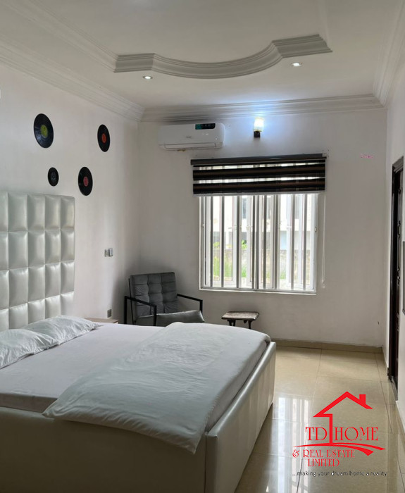 Fully Serviced Rooms in a Secure, Family-Friendly Home – From ₦350k/Month