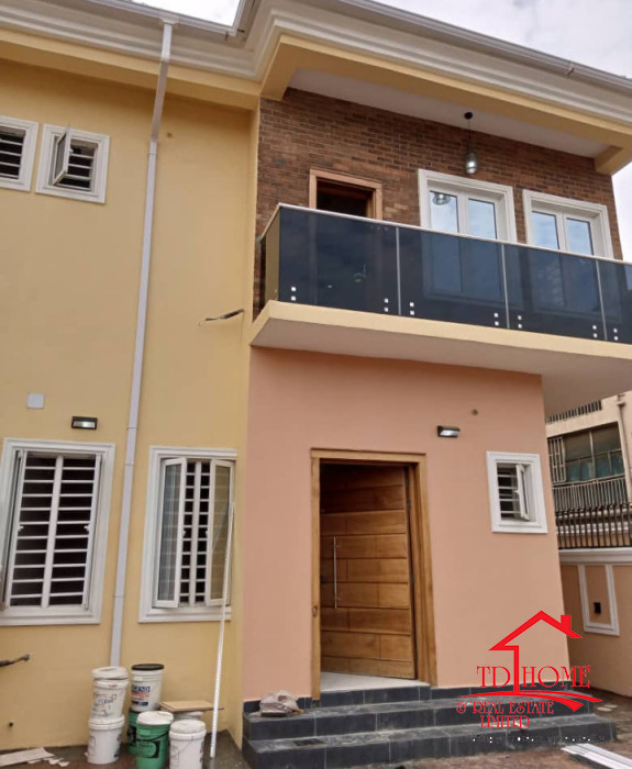 11 bedroom duplex for sale